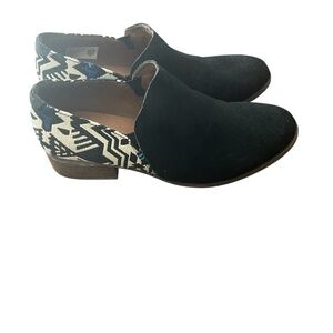 Toms Women’s Shaye Booties Black Suede Metallic Jacquard Size 8